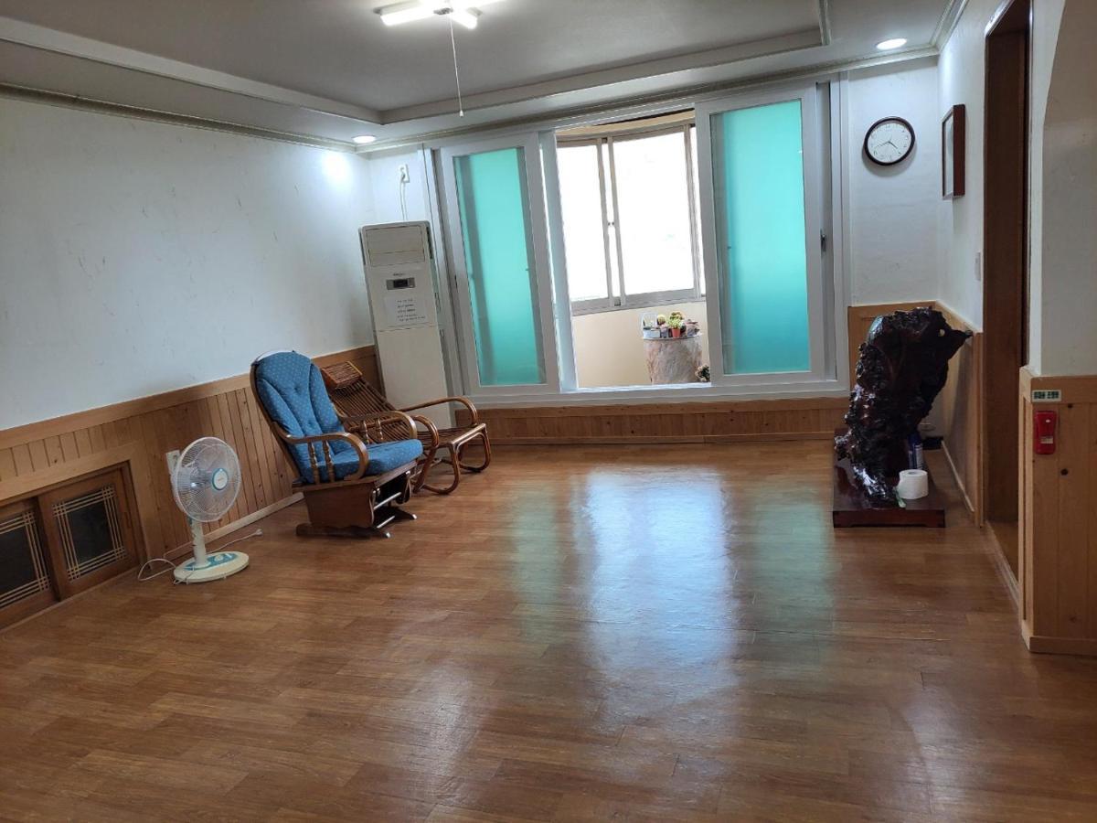 Jnw Minbak Hotel Damyang Luaran gambar